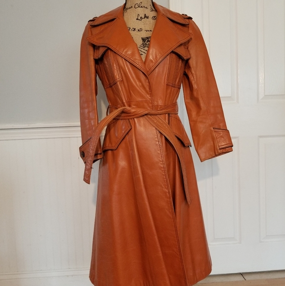 Suburban Heritage Jackets & Blazers - Vintage Suburban Heritage Leather Coat
